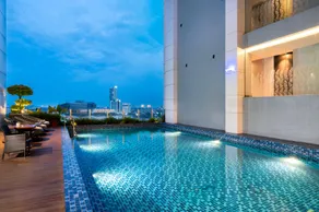 Grand Swiss-Belhotel Darmo - Image 5