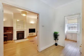 Central Tunbridge Wells Stylish & Spacious for 10 - Image 4