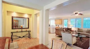 Splendid Vacation Home! Pool, Spa, 2 masters! - Image 3