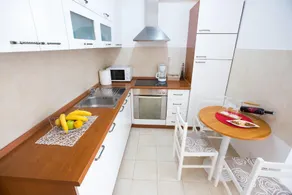 Apartment Sailor's Knot - Image 4
