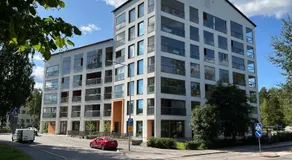 Peaceful stay near city & nature, Wifi, balcony - Image 2