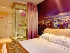 YunyiBoutique Theme Hotel (Sanyang Plaza) - Image 5