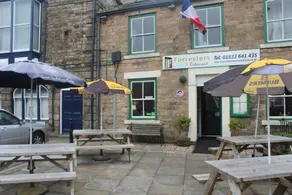 Forresters Bar & French Restaurant with Rooms - Image 5