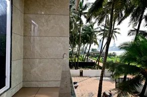 Sun & Sand Luxury Stays Sea View - Image 4