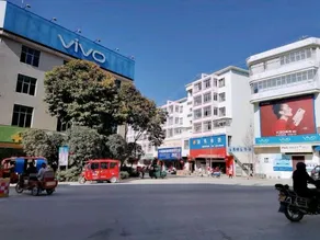 Fengxiang Hotel - Image 5