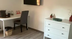 Chambre 2 piscine - Image 2