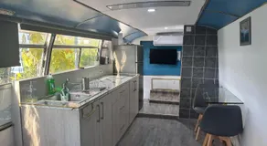 Venus Elegant - Getaway Bus - Image 3