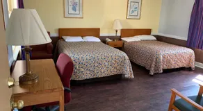 Royal Inn Motel - Image 5