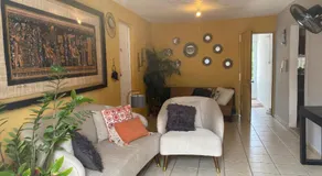 Gavidias Guest House - Image 2