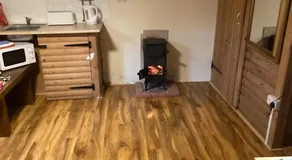 Cabin 4 - Image 4