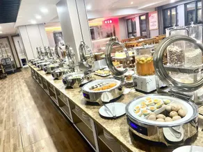 Caifu Holiday Hotel - Image 2