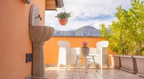 Larius Apartment - Como Lake View - Free Parking - Image 3