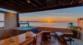 Lalari Beach Suites - Image 3
