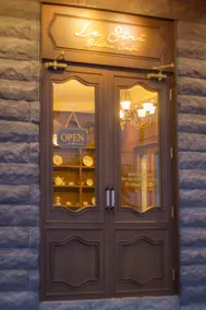 Le Siri Hotel - Image 2