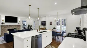 The Butler Bulldog Bungalow - Game Room - Luxe - Family Friendly - Image 3