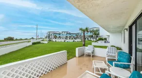 Lovely 2 Bedroom Beachfront Condo - Image 2