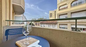 Studio moderne à côté de la gare et proche de la plage - Image 5