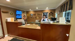 Budget Inn of Hayward - Image 2