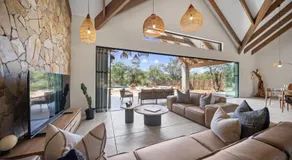 Kimbilia Luxury Villa - Image 3