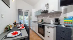 Apartments Davorka - Image 2