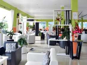 Rung Hoa Hotel - Image 2