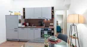 LiT LiVING - Luxus - Box SprIng - WH Old Town - Parking - Image 4