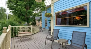 Quarto # 3 no Historic Port Albert Inn, na bela Port Albert, Ontario - Image 2