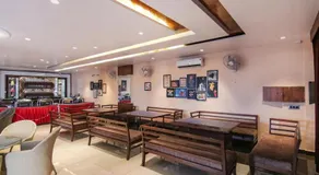 FabHotel K9 Regency - Image 4