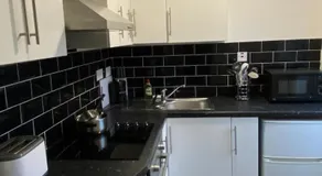 Flat in Clayton Manchester - Image 4