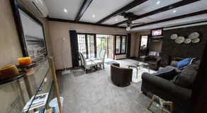 Fish Eagle Manor - Image 5