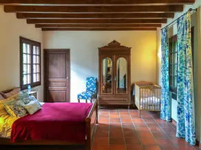 Charmante maison familiale avec piscine privée - Image 2
