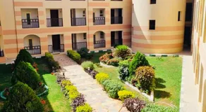 Apartment in port Ghalib - Image 5