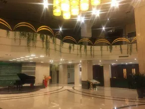 Binhai Hotel - Image 3