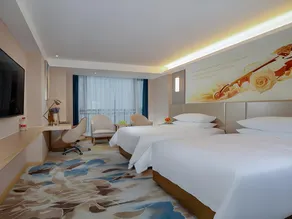 Vienna Hotel Chengdu Xinjin Old Pier Liujianian Metro Station - Image 3