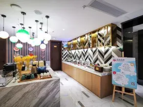 Magnotel guiyang fountain commercial center subway station hotel - Image 4