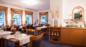 Hotel Vier Jahreszeiten - Image 3
