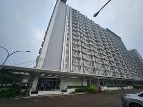 Sentul Tower Apartment A1 70 - Image 2