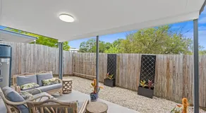 Modern New Townhouse in Booval - Image 4