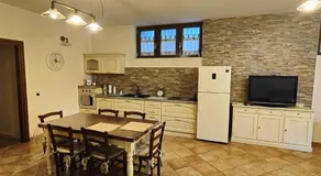 Rocky House - Image 5