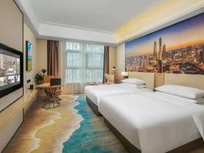 Vienna International Hotel Shaanxi Hanzhong Wetland Park Tianhan Building - Image 2