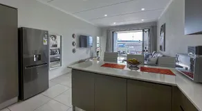 StayEasy Lux Apartment - Image 2