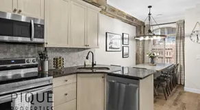 Mystic Mountain Chalet, Heated Outdoor Pool & Hot Tub, Free Parking, Fast Wifi! - Image 3