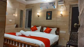 Collection O Hotel Kowsa Holidays - Image 4