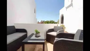 Fabuloso y amplio Duplex en Urb Jardines de Sotogrande - Image 3