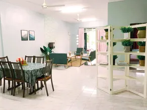 Deena Homestay (Utan Aji) - Image 4