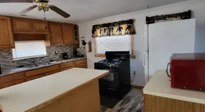 The Honey Bear Cabins - Image 5