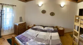 Под старата липа - Image 2