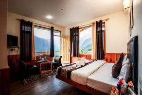 Woodgrove villa - Image 2