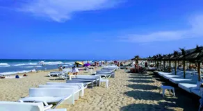 Sunny Villa Few Minutes Walk from beach - Image 3
