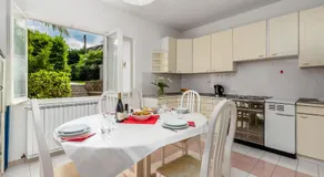 Rona Apartments Ani - Image 4